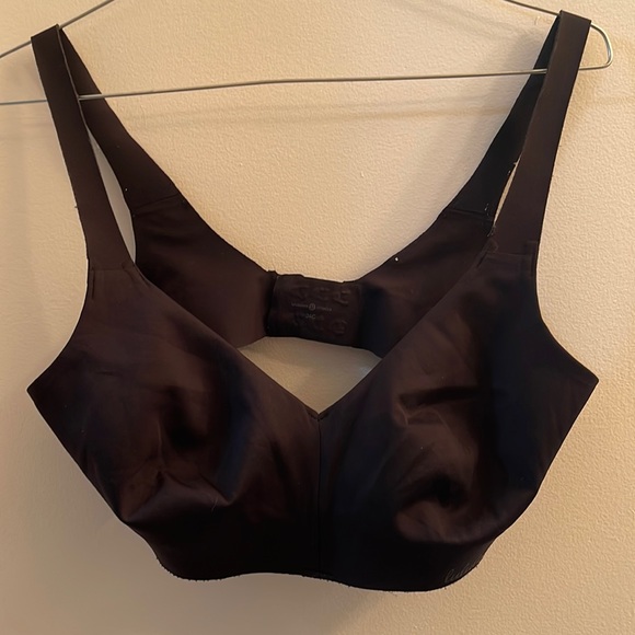 Lululemon sports bra - Picture 1 of 4